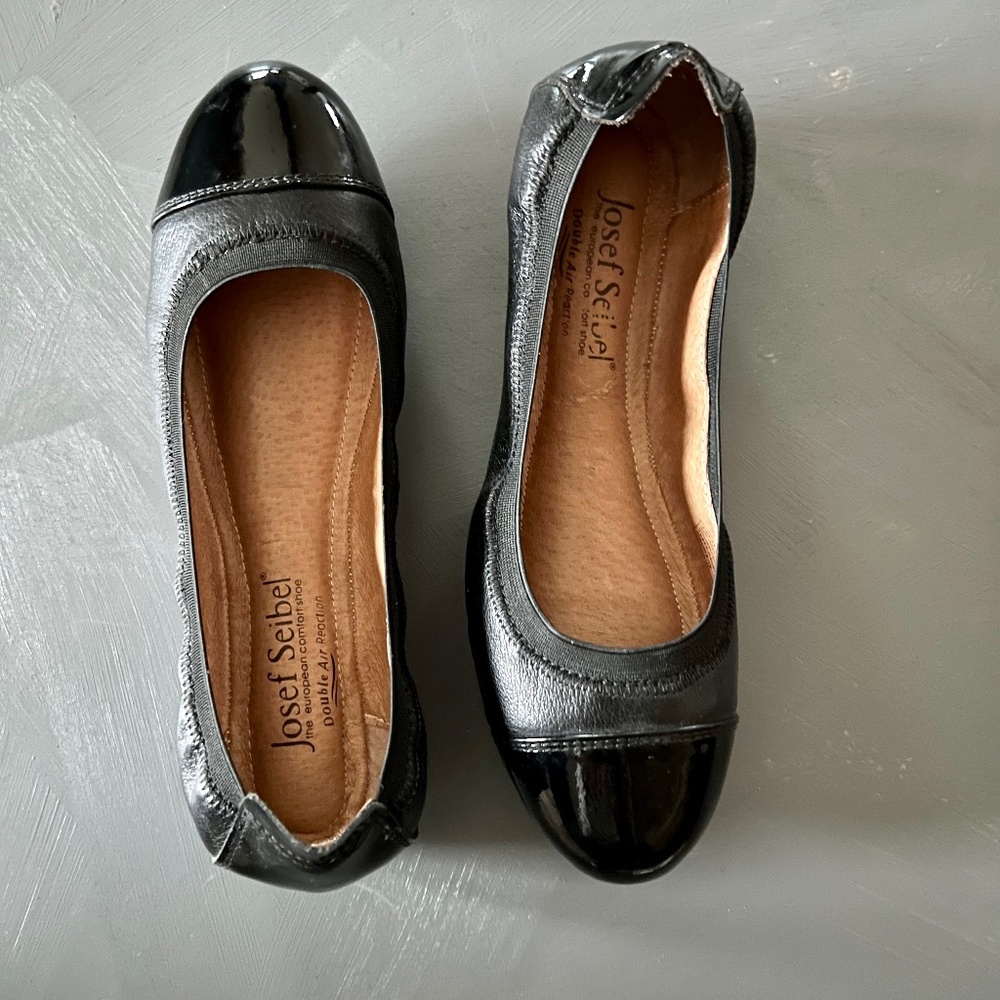Josef Seibel Pippa ballet flat in black leather, size 36 or 6